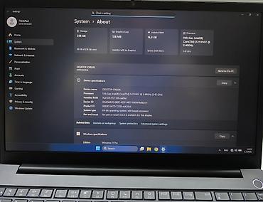 fixni: Lenovo ThinkPad L15 vrhunska serija odlicno ocuvan, kiciste je — 10