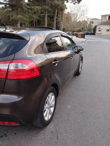 Kia: Kia Rio: 1.4 l | 2012 il Hetçbek — 7