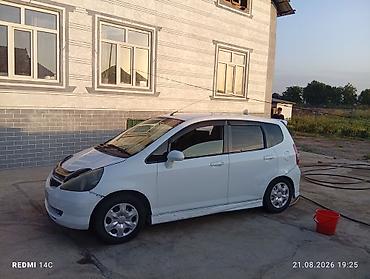 range over: Honda Fit: 2003 г., 1.3 л, Автомат, Бензин, Хэтчбэк — 2