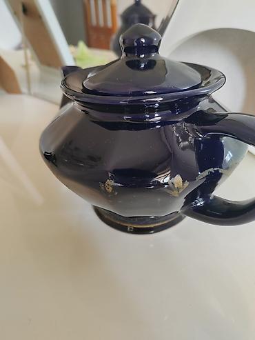 Qaranlıq göy rəngdə keramik çaydan - Material: şirli keramika - Rəng