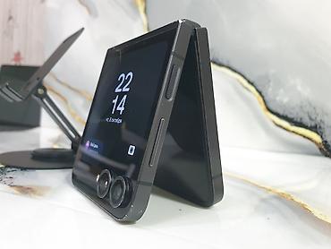 самсунг flip 5: Samsung Galaxy Z Flip6, Б/у, 256 ГБ, цвет - Черный, eSIM — 3
