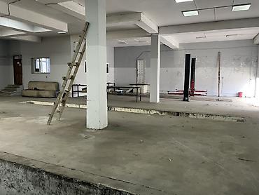 Daşınmaz əmlak: 1 teze padyomnik 1 yama herbiri 800azn. İçərisi geniş boyuk balaca — 4