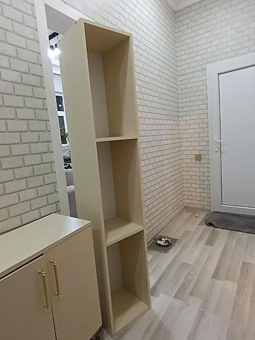 ikinci əl skaf: Dəhliz üçün mebel satilir problemi yoxdur asılqan kamod və əlavə uzun — 2