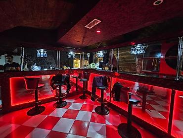pub restoran: Hazır restoran barı var
700 azn satılır Ünvan 28 may, ✨ Pərvin ✅5050 — 1