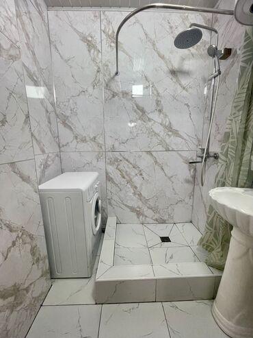 Посуточная аренда квартир: 2 комнаты, Душевая кабина, Постельное белье, Парковка — 8