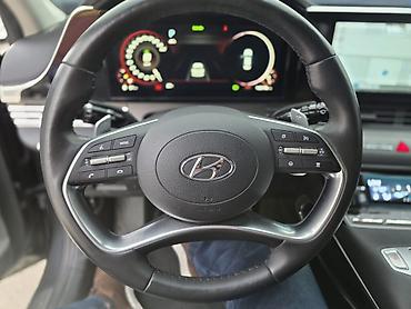 gra: Hyundai Grandeur: 2022 г., 1.6 л, Автомат, Гибрид, Седан — 9