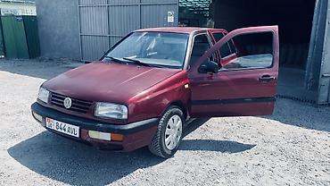 transporter multivan: Volkswagen Vento: 1993 г., 1.8 л, Механика, Бензин, Седан — 1