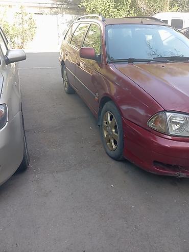 Toyota Avensis: 2002 г., 2 л, Механика, Дизель, Универсал — 3