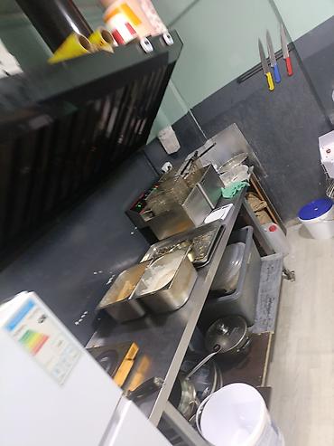 Кафе, рестораны: Суши-пицца крылышки — небольшое кафе с горячей кухней и залом для — 3