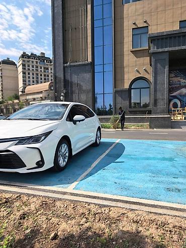 Продажа авто: Toyota Corolla: 2021 г., 1.8 л, Автомат, Гибрид, Седан — 3