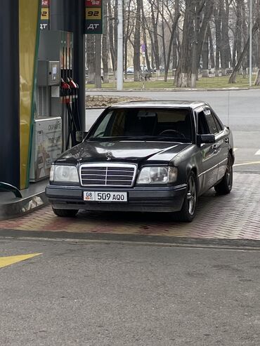 Mercedes-Benz: Mercedes-Benz W124: 1992 г., 3.2 л, Автомат, Бензин, Седан