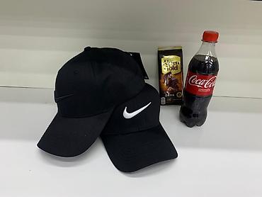 snapback: Кепка, Бейсболка, Козырек: Изогнутый, С вышивкой — 1