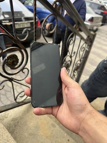 iphone 100: IPhone 13 mini, Qara, Face ID — 2