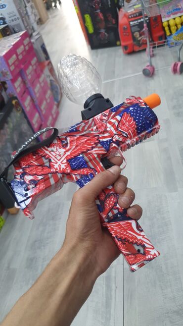 Oyuncaqlar: Suda şişən gel atan silah
Ferqli qiymetlerle — 4