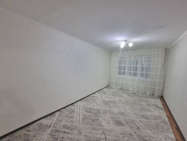 3 микрорайоне: 1 комната, 33 м², 104 серия, 2 этаж, Евроремонт