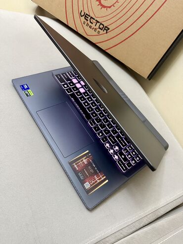 MSI: Yeni MSI, 16 ", Intel Core i9, 1 TB — 18