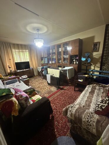 продажа квартир в бишкек: 3 комнаты, 64 м², Индивидуалка, 2 этаж, Старый ремонт