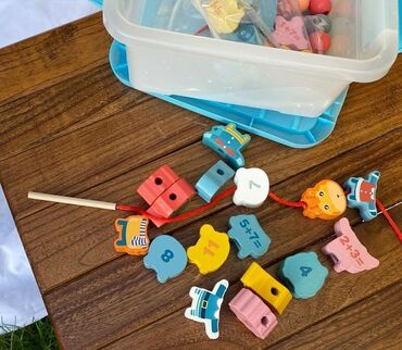 детские игрушки развивающие: Развивающий игровой набор для малышей и дошкольников. Игровые бусы в