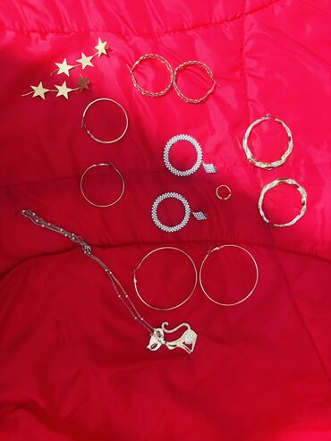 Bijuteriya dəstləri: Bijüteriya dəsti – hamısı birlikdə Məhsul təsviri: - Müxtəlif formalı — 3