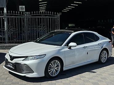 corolla 2016: Toyota Camry: 2019 г., 0.5 л, Автомат, Бензин — 1