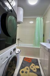 Продажа квартир: 3 комнаты, 100 м², 105 серия, 3 этаж, Евроремонт — 1