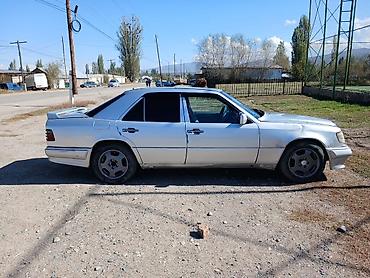 Mercedes-Benz W124: 1992 г., 2 л, Кол менен иштөөчү, Бензин, Седан — 2
