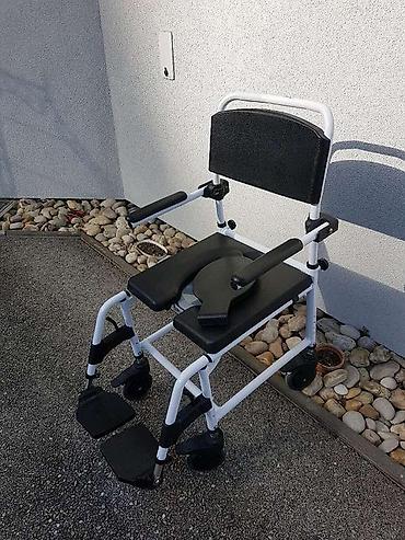 Invalidska kolica: TOALETNA KOLICA cena 8 000 dinara Višestruka namena - transport — 7