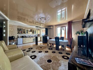 купить 3 комнатную квартиру: 3 комнаты, 103 м², Индивидуалка, 4 этаж, Косметический ремонт