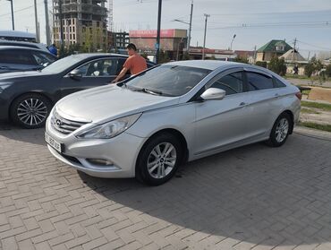авто из кореи в наличии в бишкеке: Hyundai Santamo: 2012 г., 2 л, Типтроник, Газ, Седан