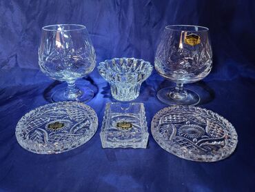 Kuhinjski setovi: Servis nov -ti i ja- kristal,Zajecar za dvoje. 70te. Set za — 3