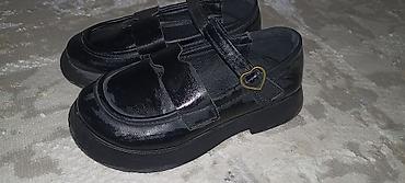 Туфли: Тууфли для девочек 33 размер, купили весной пару раз одели осенью — 1