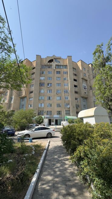 купить квартиру в рассрочку от хозяина: 1 бөлмө, 28 кв. м, Жеке план, 3 кабат, Косметикалык ремонт