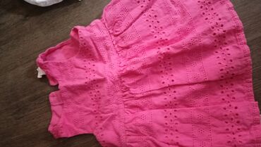 barbie majica h m: Paket: Bodiji, Haljine, Majice, Za devojčice, uzrast: 9-12 meseci