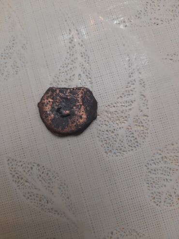 Sikkələr: Məhsul: SSRİ dövrünə aid köhnə sikkələr dəsti Təsvir: - 3 kopeek – ön — 9