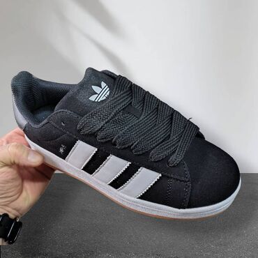 differente patike: Adidas Campus patike crne
Novo
Brojevi 36 do 41


fb Moja Kupovina 1