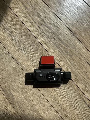 pult haqqında melumat: Avtomobil üçün 4 kameralı DVR (dash cam) - Ön kamera: WDR Full HD — 4
