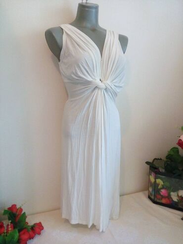 haljina koja se veze na vise nacina: Nova M.B.21 bela haljina cvorom vel S ili M.Sirovinski sastav 95%rayon