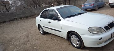 Daewoo: Daewoo Lanos: 1998 г., 1.5 л, Механика, Бензин, Седан