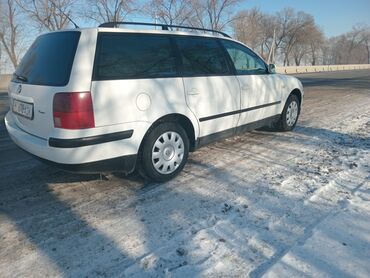 Volkswagen: Volkswagen Passat: 1999 г., 1.6 л, Механика, Бензин, Универсал