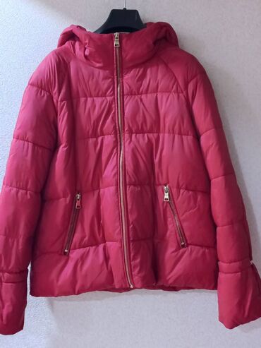 демисезонные куртки с капюшоном: Zara M razmer