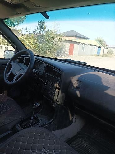 step 2: Volkswagen Passat Variant: 1990 г., 1.8 л, Механика, Газ, Универсал — 6