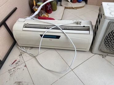 Kondisioner Eurolux, İşlənmiş, 30-35 kv. m, Split sistem