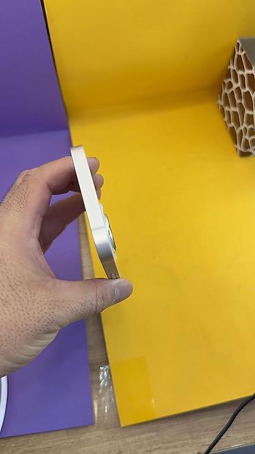 Apple iPhone: IPhone 13, Б/у, 128 ГБ, 88 % — 11