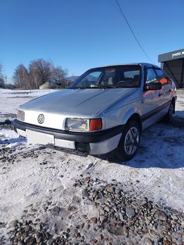 Volkswagen: Volkswagen Passat CC: 1989 г., 1.8 л, Механика, Бензин, Седан