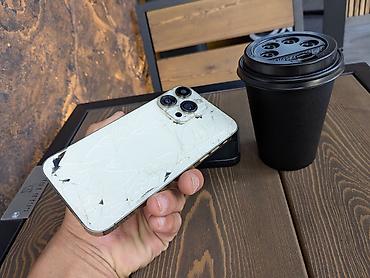хр корпус: IPhone Xr, Б/у, 128 ГБ, Серебристый, Чехол, 84 % — 3