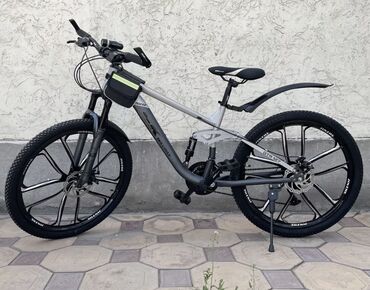 велосипед титан диск: Продаю велосипед Skillmax. Двух подвес. Рама-15, колеса-26. Рама