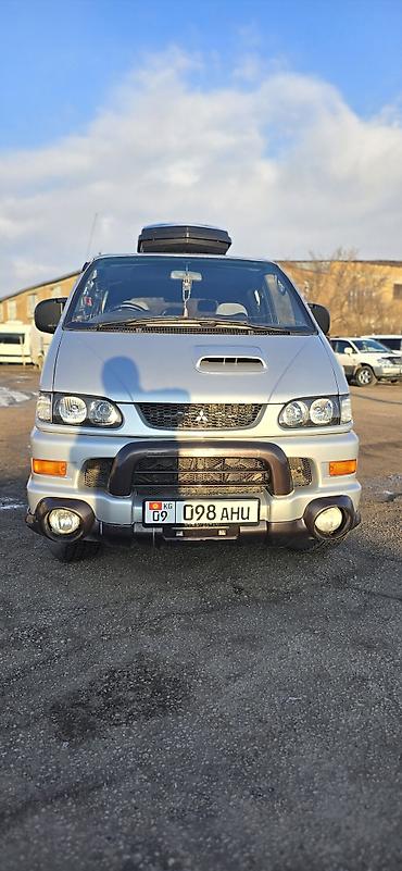 Mitsubishi: Mitsubishi Delica: 2002 г., 2.8 л, Автомат, Дизель, Минивэн — 3