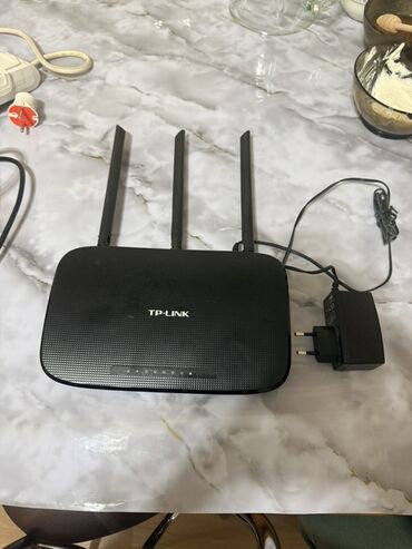 вай фай адаптеры: Wi‑Fi роутер TP‑LINK с тремя внешними антеннами + сетевой адаптер