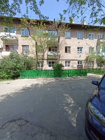 Продажа квартир: 2 комнаты, 42 м², Хрущевка, 3 этаж, Старый ремонт