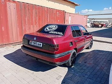 бампер camry 70: Volkswagen Vento: 1992 г., 1.8 л, Механика, Бензин, Седан — 1